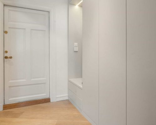 476E3FF9-EE71-40C4-A69D-C5795122129E