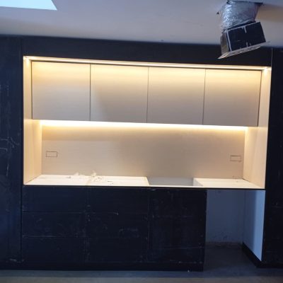 75027723-e978-4000-920d-7d4440c8b8be